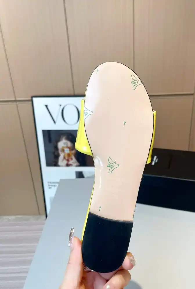 hype YSL Slippers