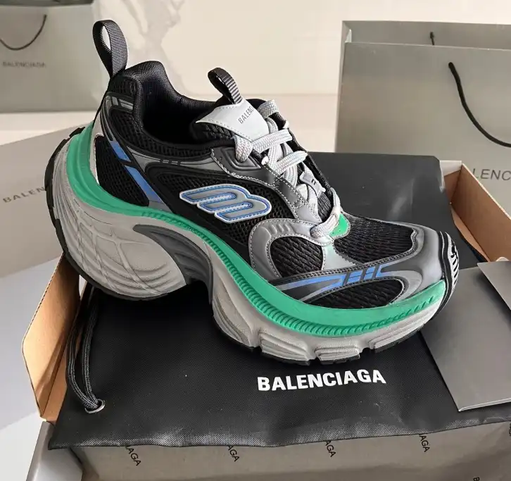 hype Balenciaga Sneakers