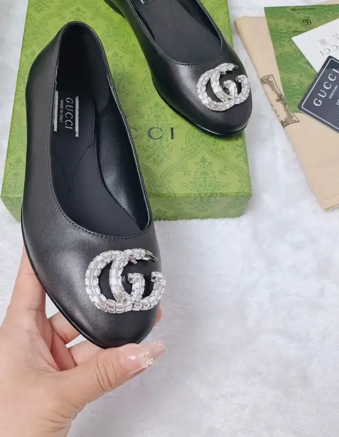 hype Gucci Flat Shoes