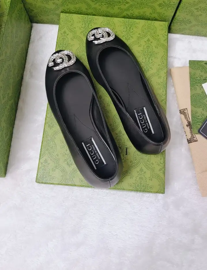 hype Gucci Flat Shoes