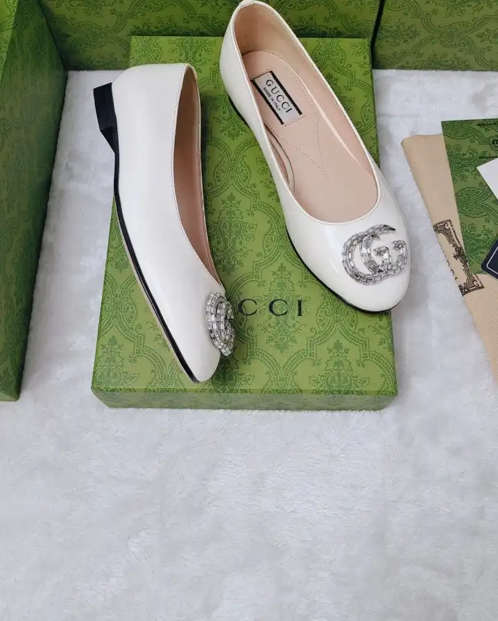 hype Gucci Flat Shoes