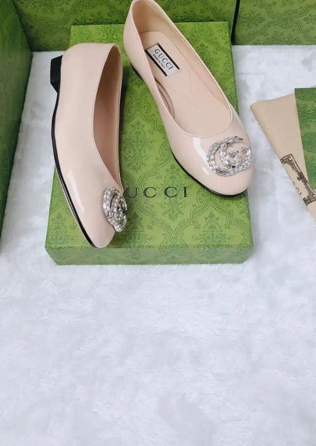 hype Gucci Flat Shoes