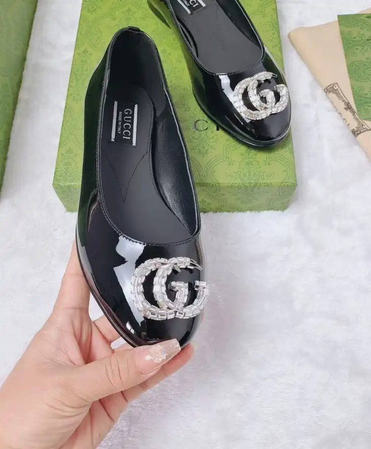 hype Gucci Flat Shoes