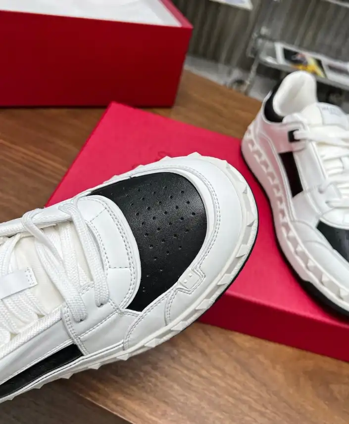 hype Valentino Casual Shoes