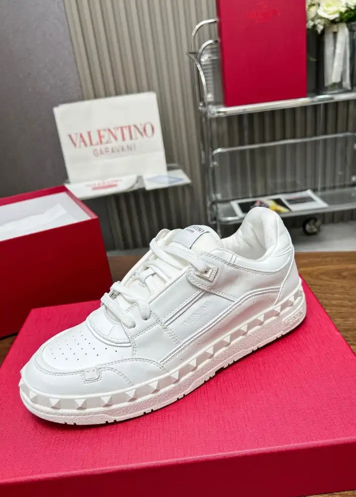 hype Valentino Casual Shoes