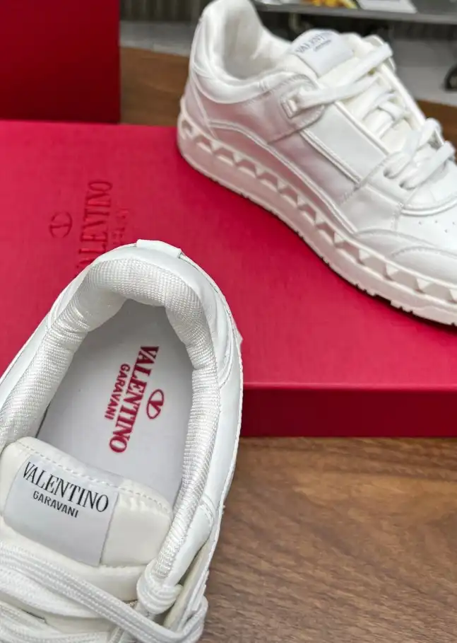 hype Valentino Casual Shoes