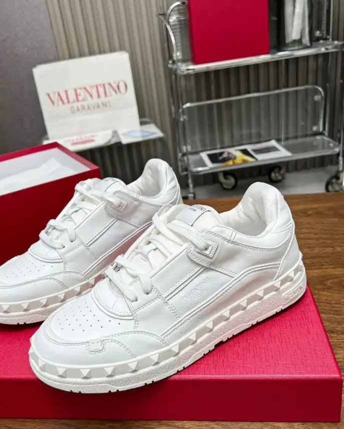 hype Valentino Casual Shoes