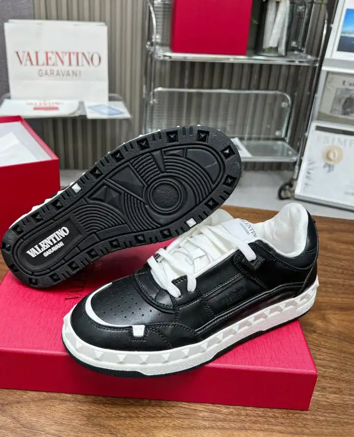 hype Valentino Casual Shoes