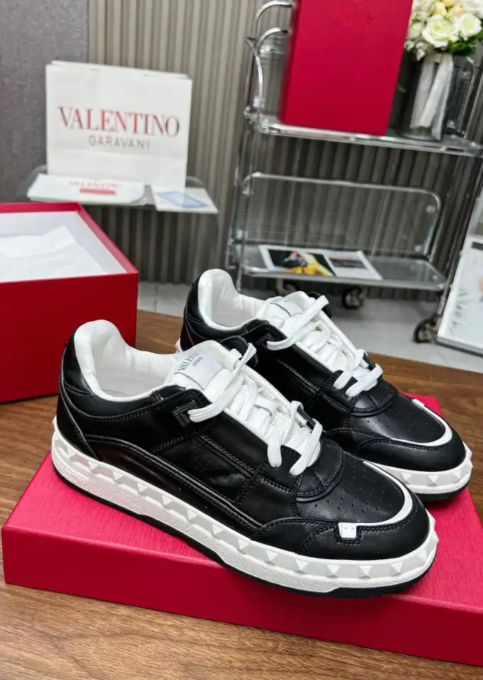 hype Valentino Casual Shoes