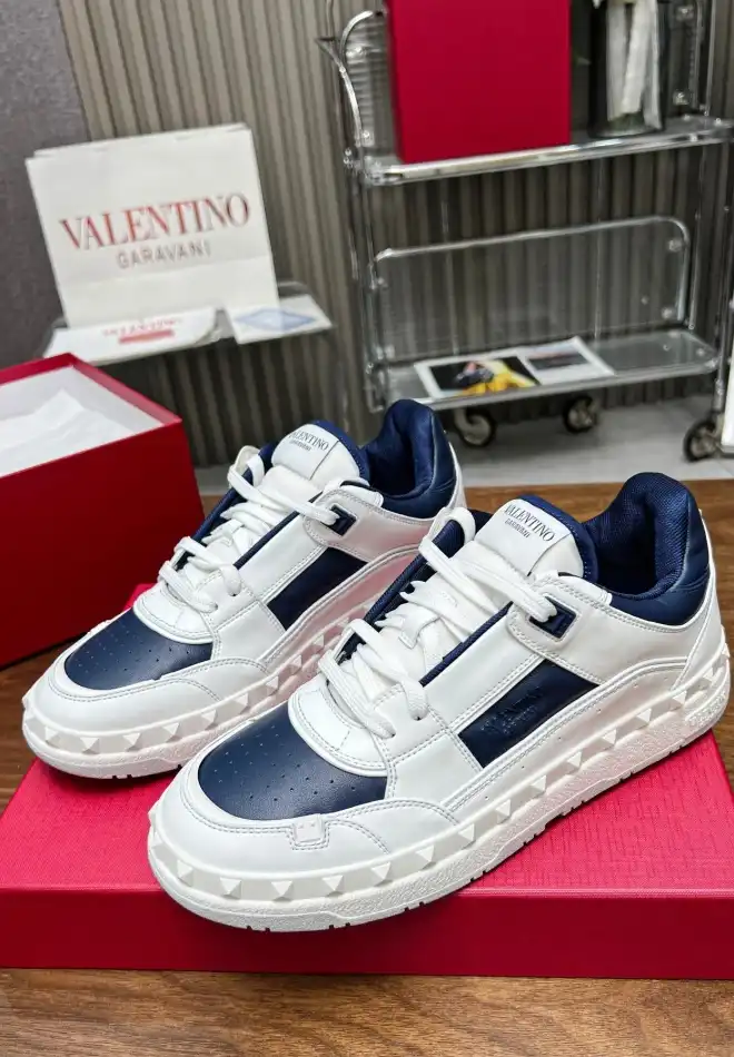 hype Valentino Casual Shoes