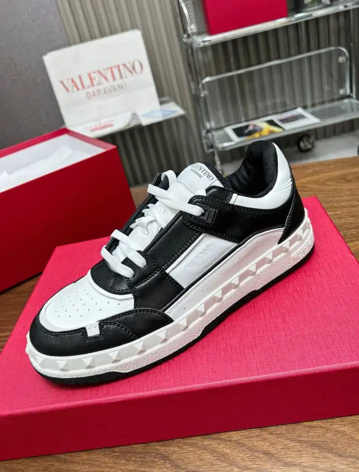 hype Valentino Casual Shoes