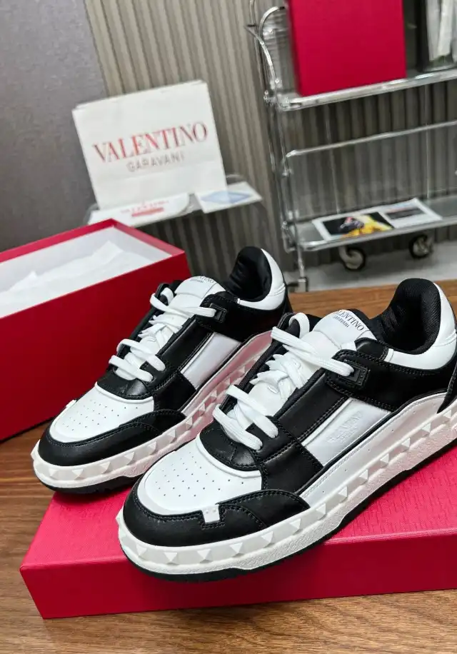 hype Valentino Casual Shoes