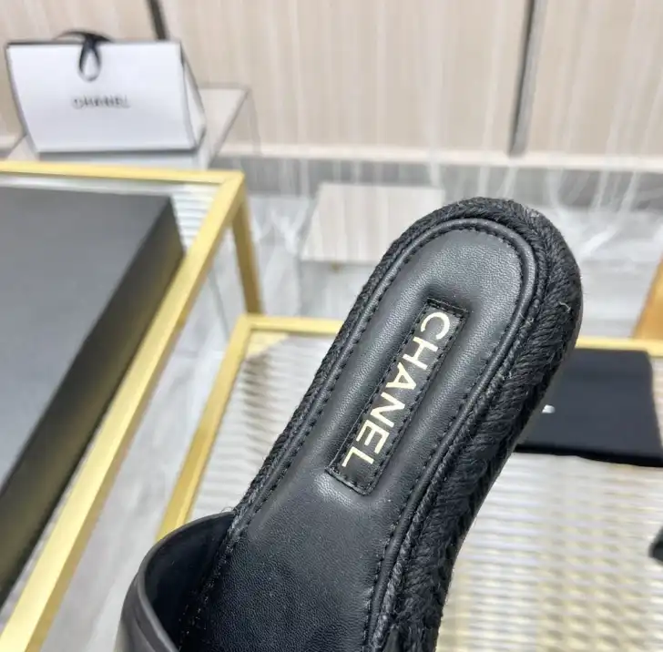 hype Chanel Slippers