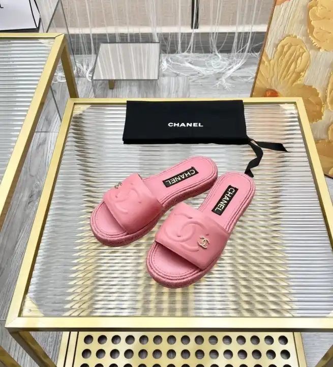 hype Chanel Slippers