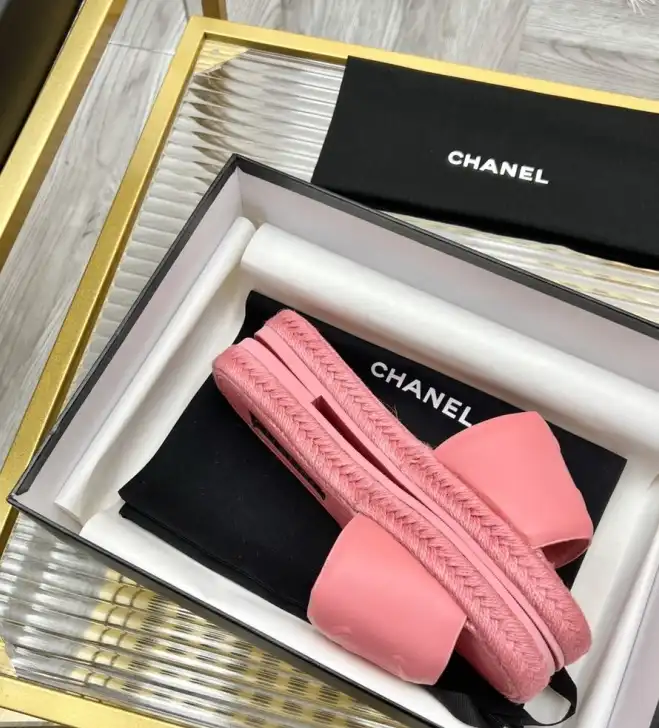 hype Chanel Slippers