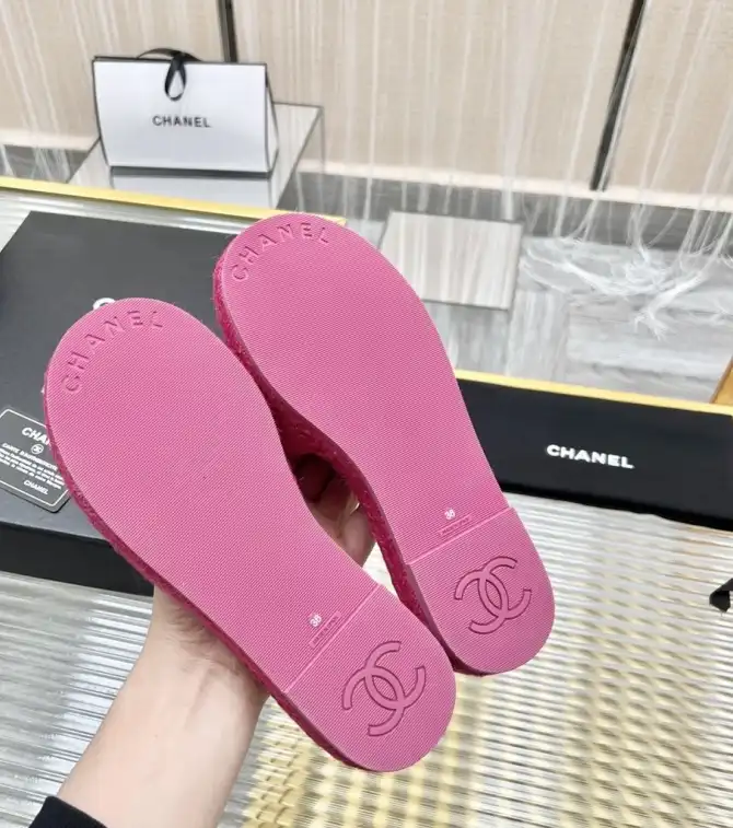 hype Chanel Slippers