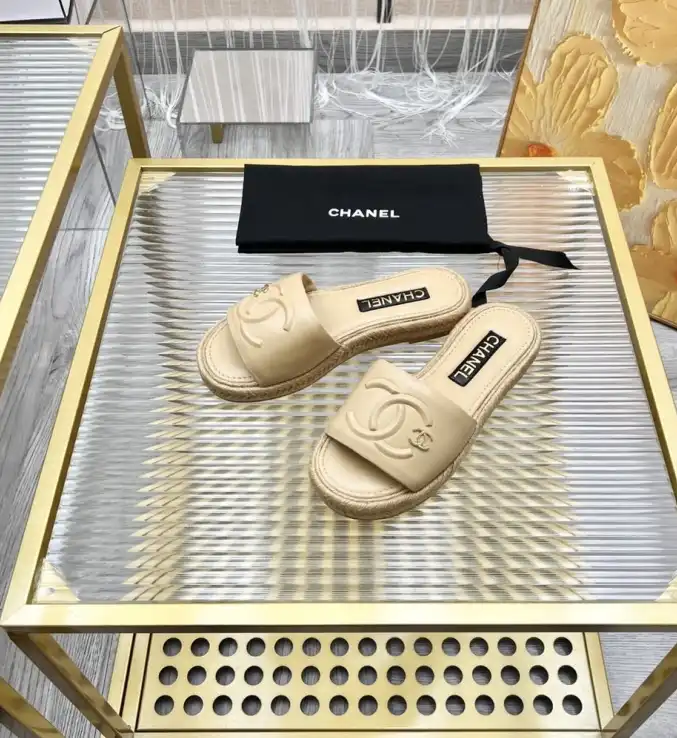 hype Chanel Slippers