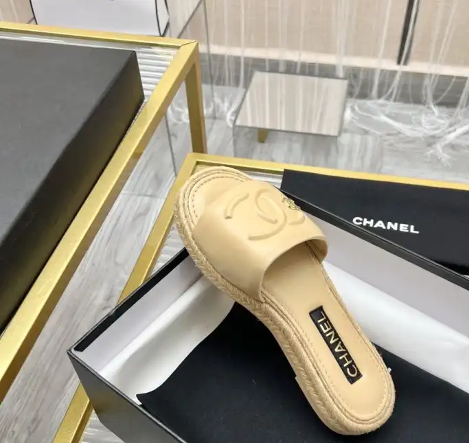 hype Chanel Slippers