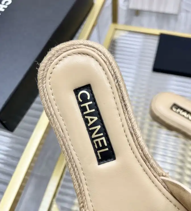 hype Chanel Slippers