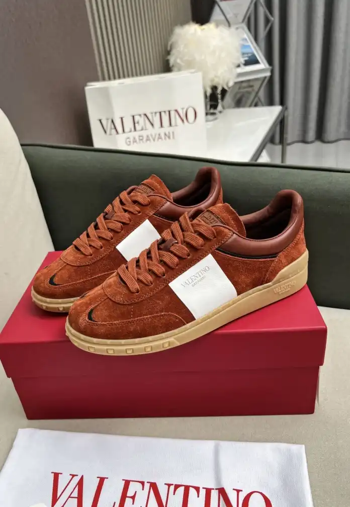 hype Valentino Casual Shoes