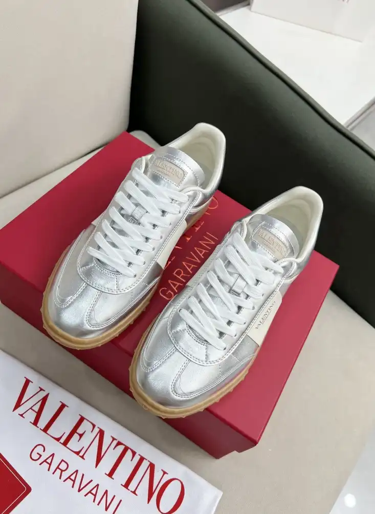 hype Valentino Casual Shoes