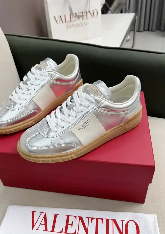 hype Valentino Casual Shoes