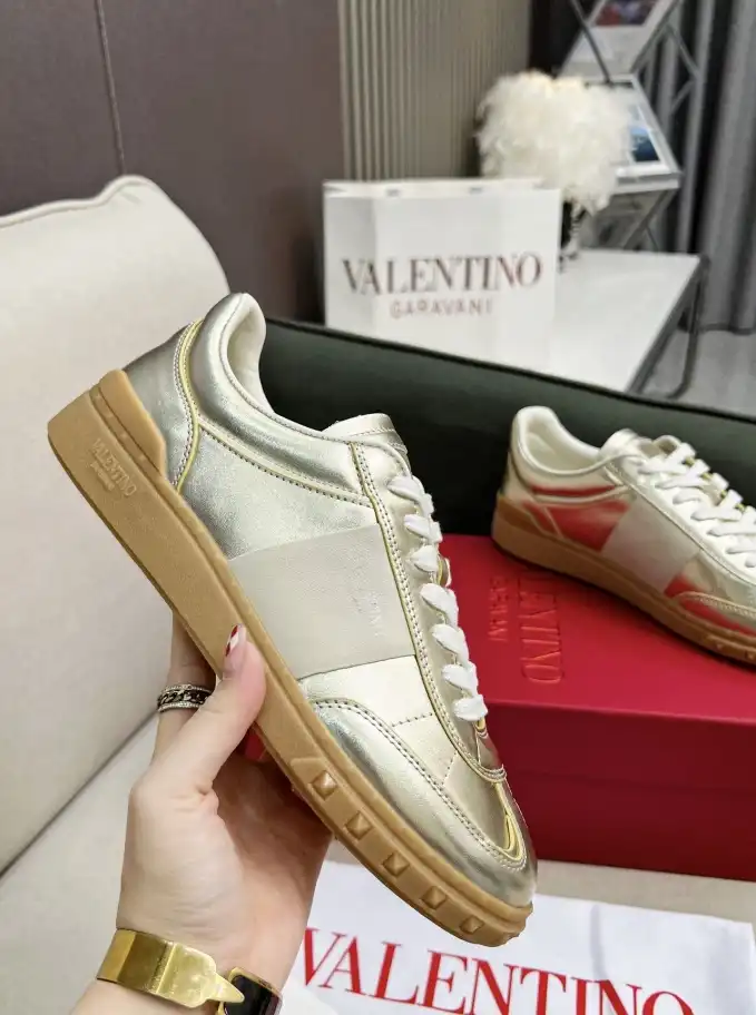 hype Valentino Casual Shoes