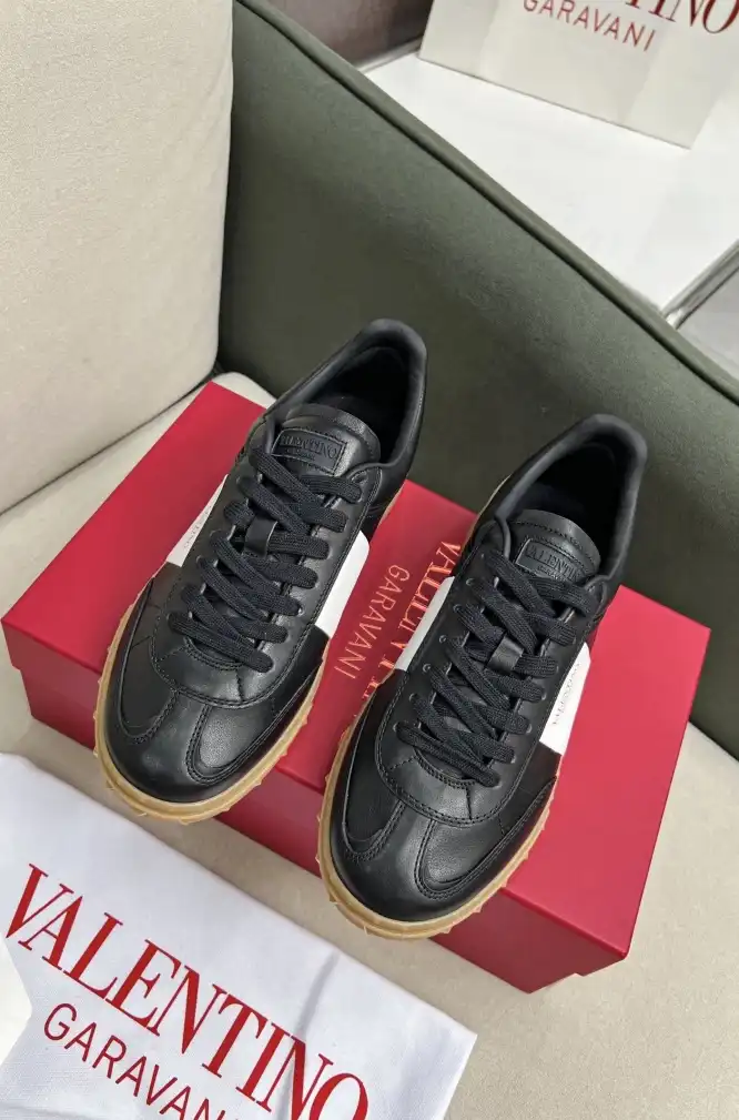 hype Valentino Casual Shoes