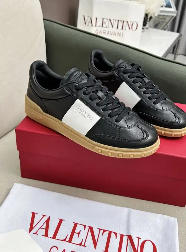 hype Valentino Casual Shoes