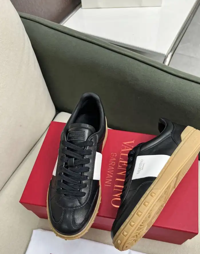 hype Valentino Casual Shoes