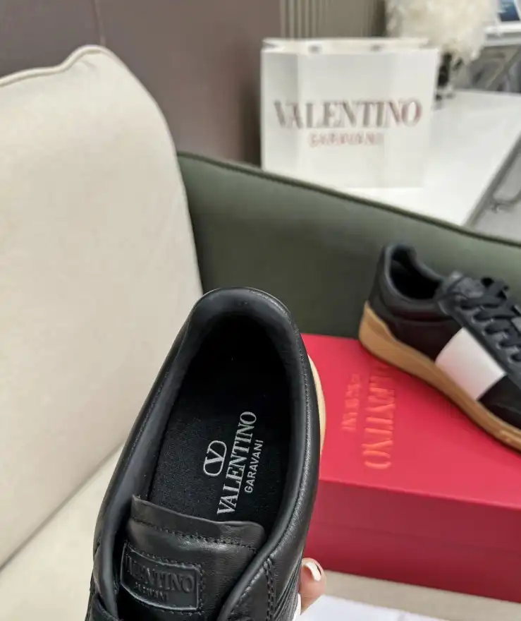 hype Valentino Casual Shoes