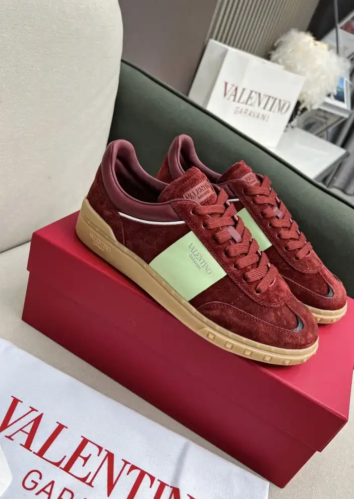 hype Valentino Casual Shoes