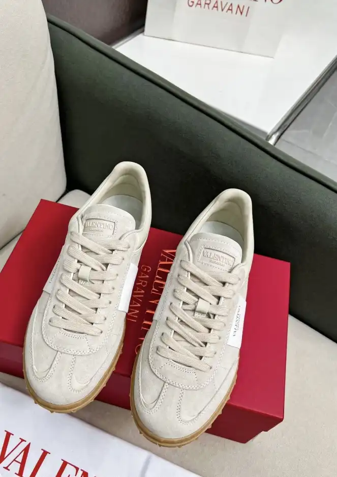 hype Valentino Casual Shoes