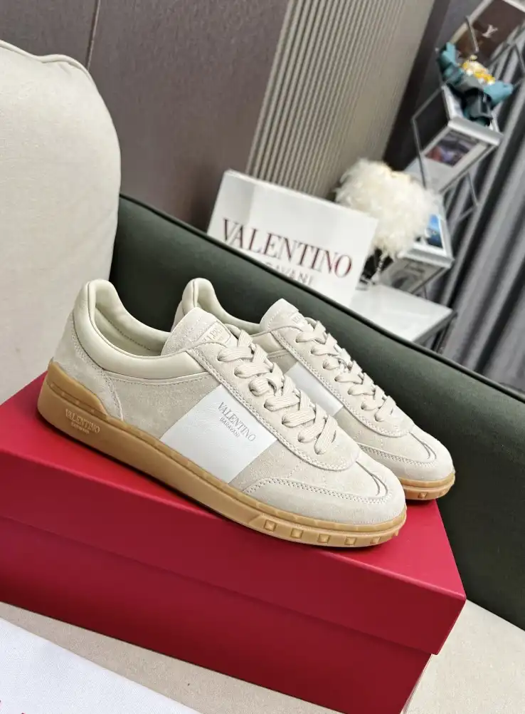 hype Valentino Casual Shoes