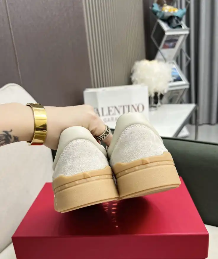 hype Valentino Casual Shoes