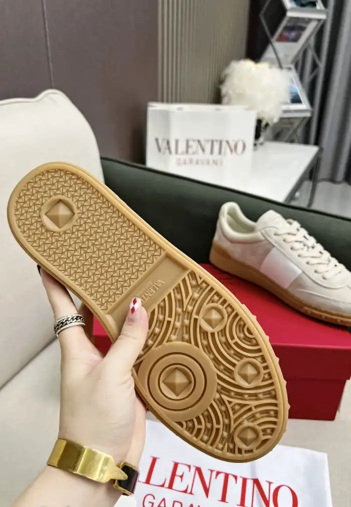 hype Valentino Casual Shoes