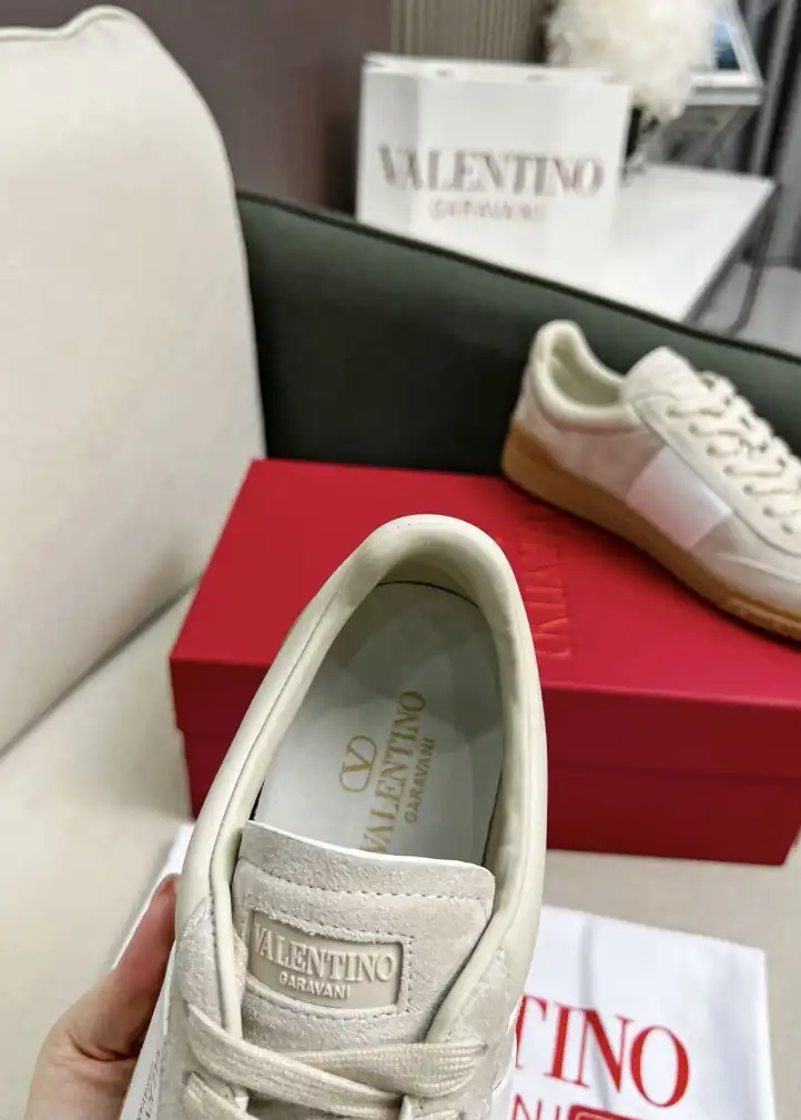 hype Valentino Casual Shoes