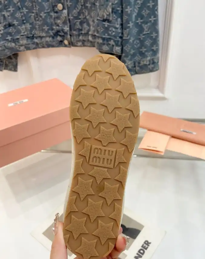 hype Miu Miu Casual Shoes