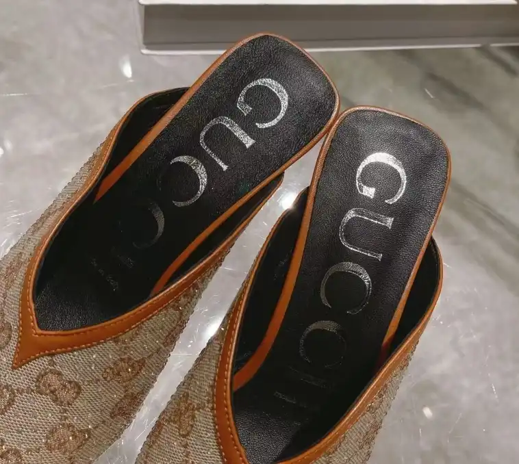 hype Gucci High Heels