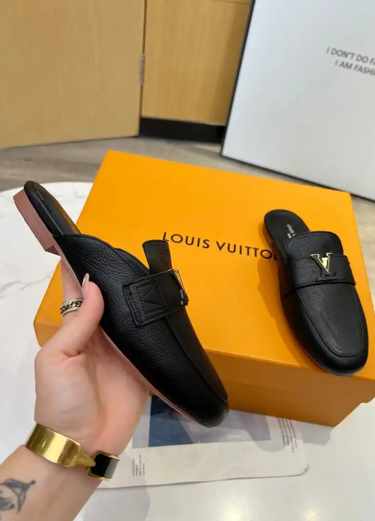 hype LV Slippers