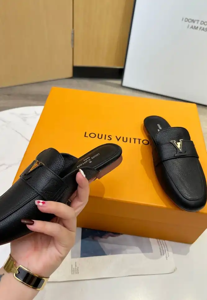 hype LV Slippers