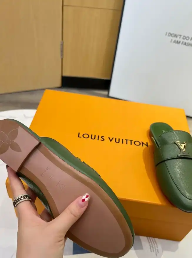 hype LV Slippers