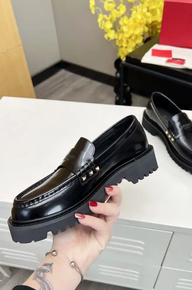 hype Valentino Leather Shoes