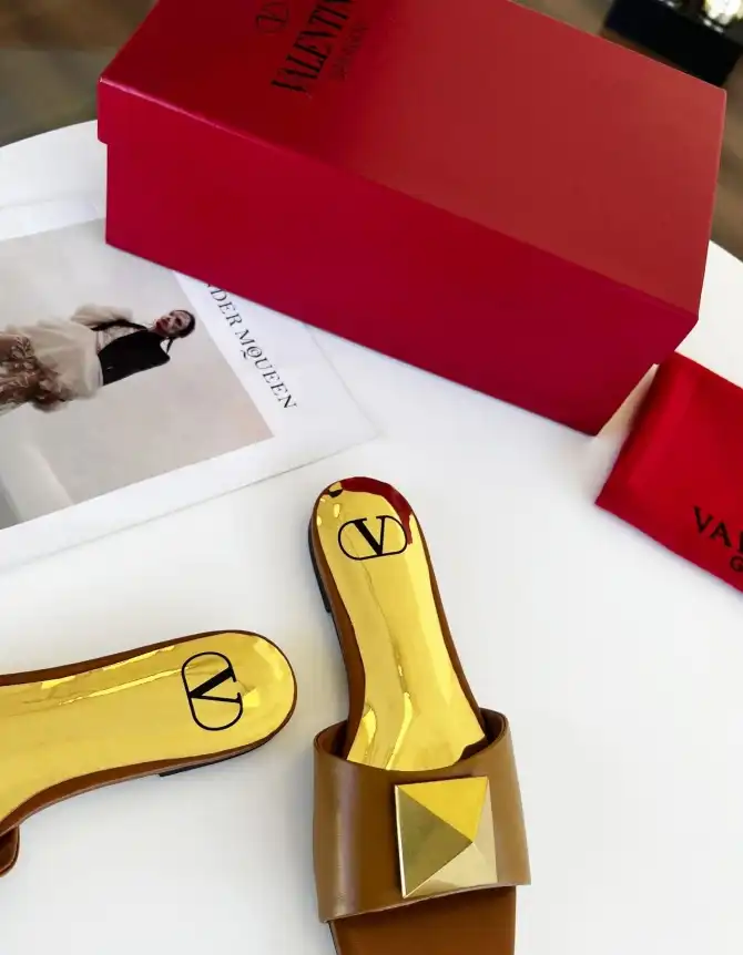 hype Valentino Slippers