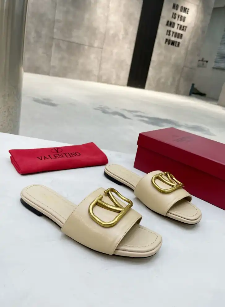 hype Valentino Slippers