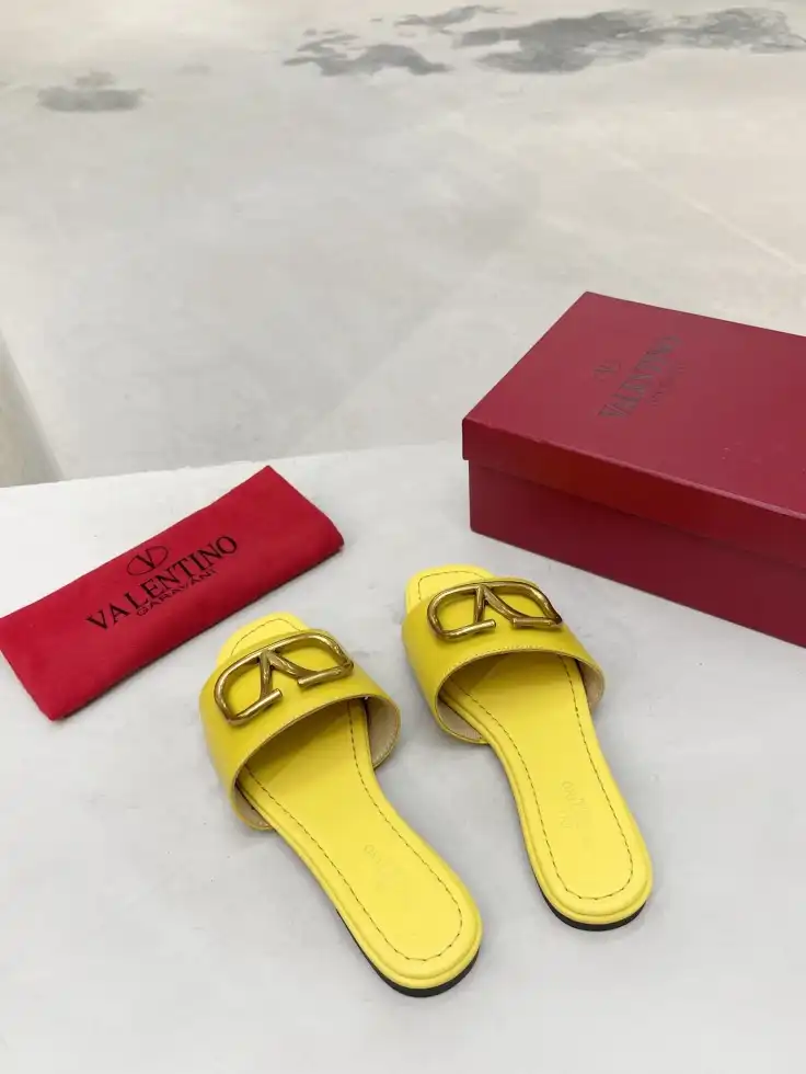 hype Valentino Slippers