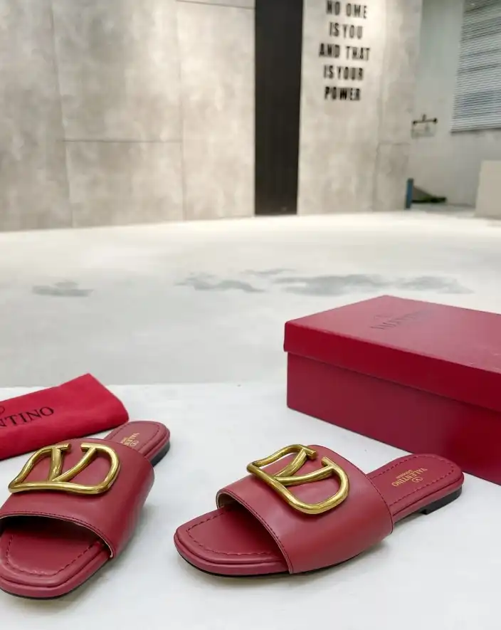 hype Valentino Slippers