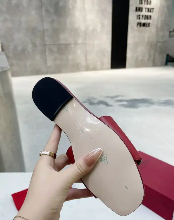 hype Valentino Slippers