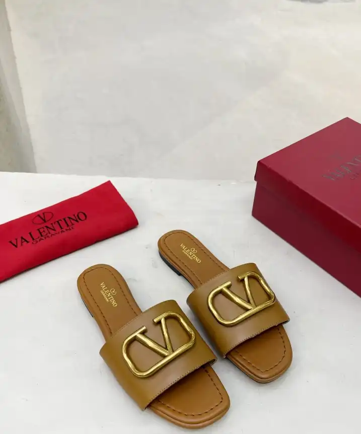 hype Valentino Slippers