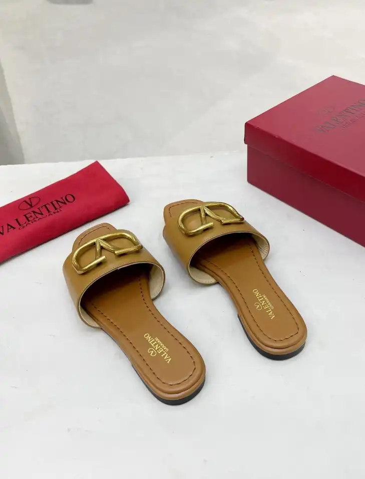 hype Valentino Slippers